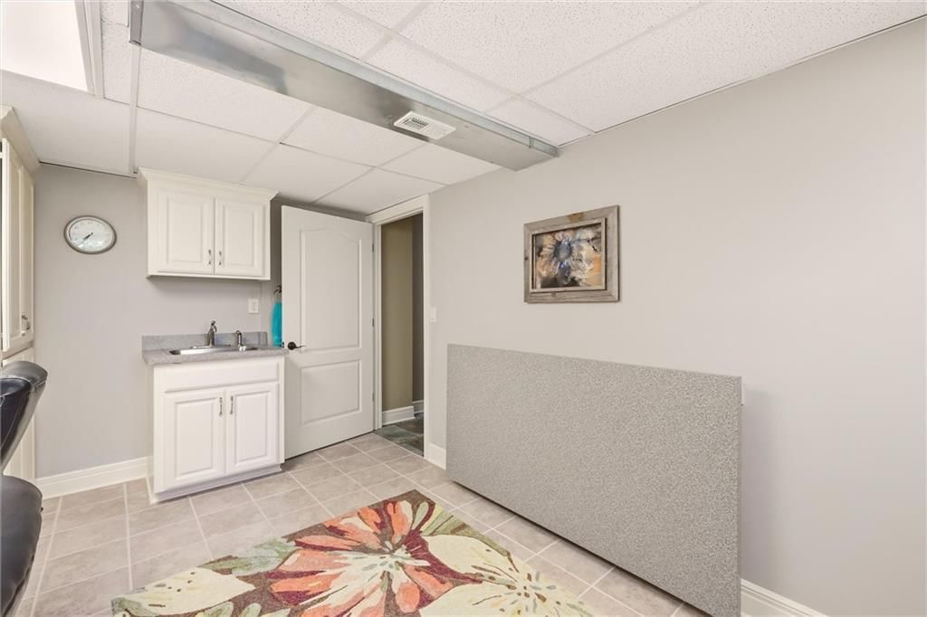 Photo 29 of 68 - 20108 W 92nd Street, Lenexa, KS 66220