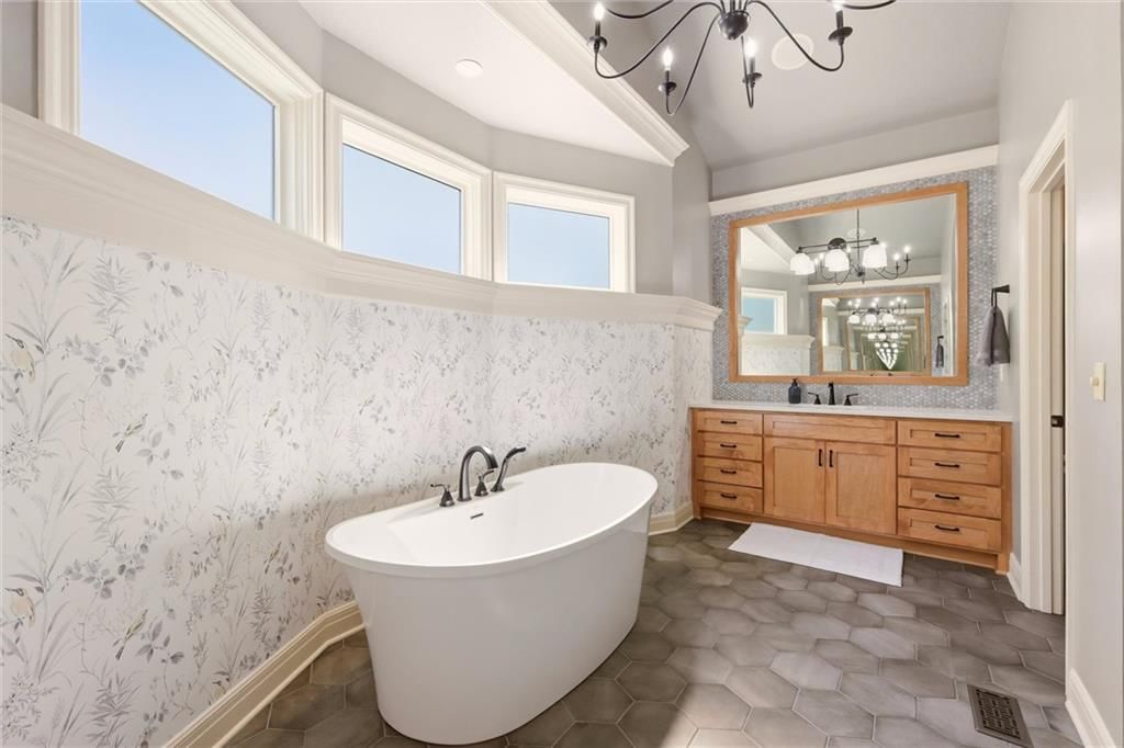 Photo 60 of 68 - 20108 W 92nd Street, Lenexa, KS 66220