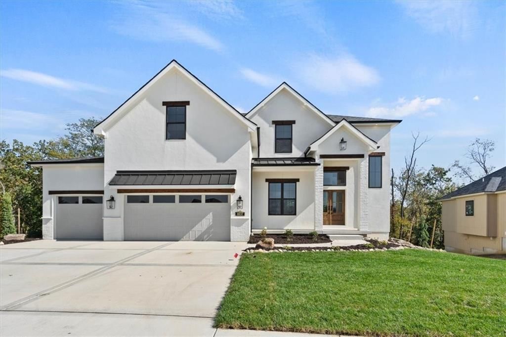 8705 N FARLEY Circle, Kansas City, MO