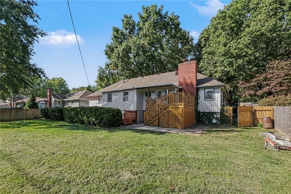 Photo 30 of 32 - 5125 Spring Avenue, Kansas City, MO 64133