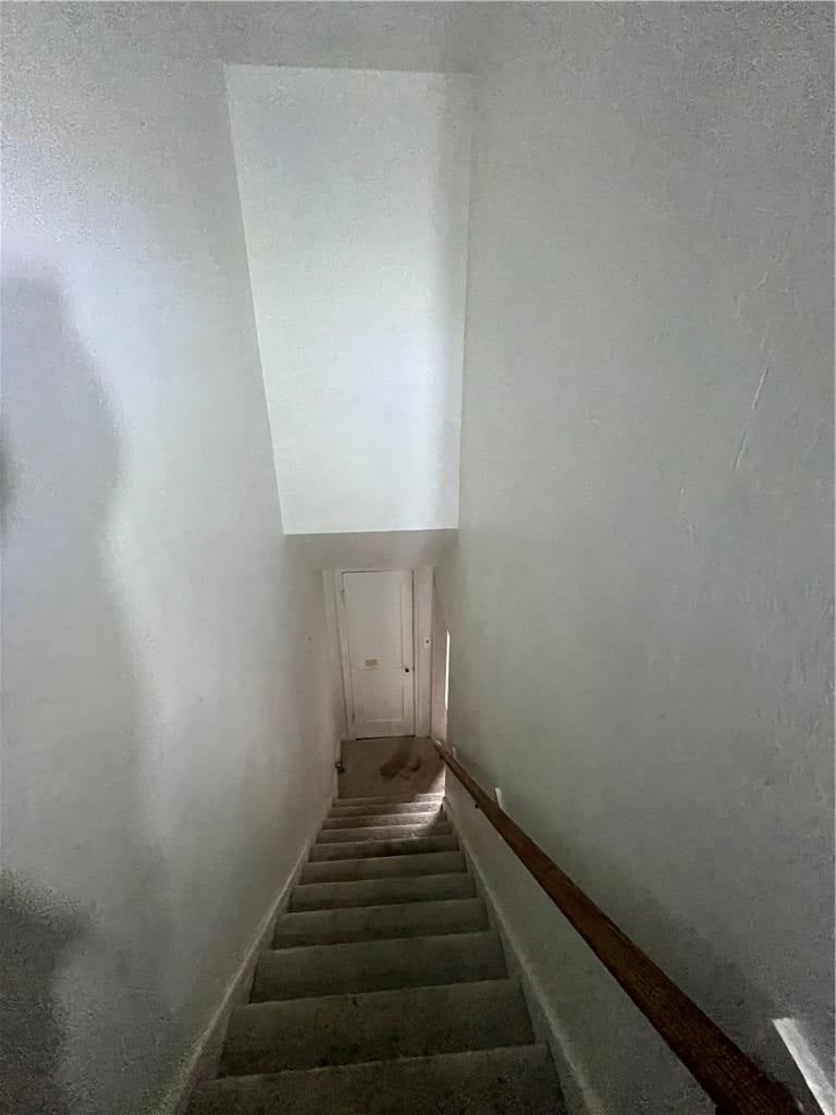 Staircase at 5525 Wabash Avenue, Kansas City, MO 64130