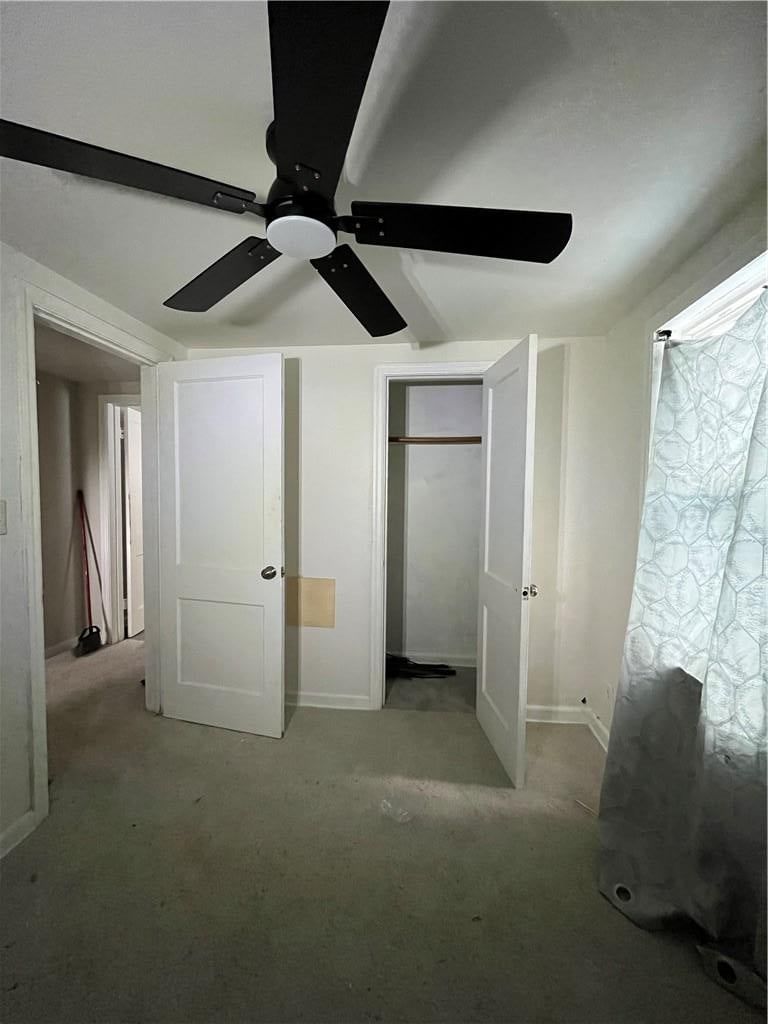 Photo 13 of 25 - 5525 Wabash Avenue, Kansas City, MO 64130