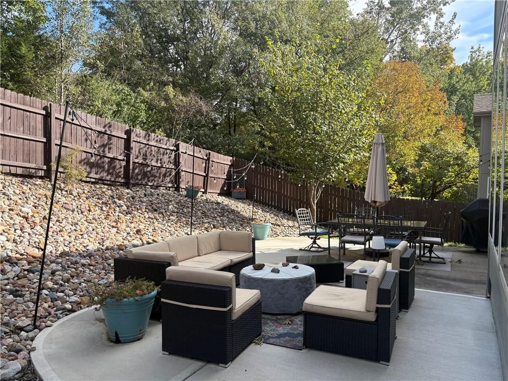 5727 N Ames Avenue, Kansas City, MO: listing photo 2