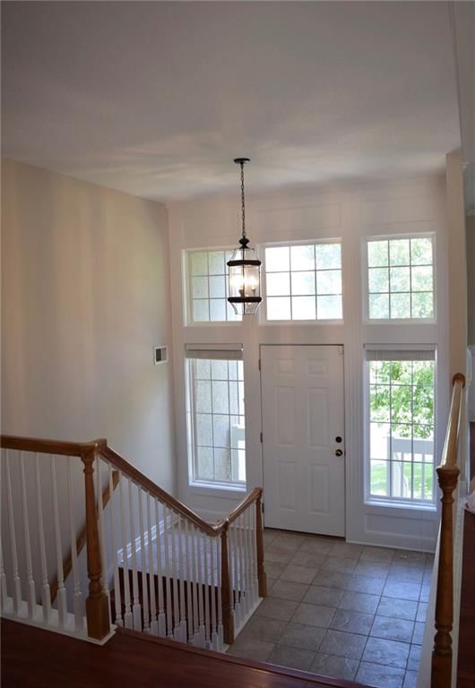 Photo 23 of 30 - 7826 Mullen, Lenexa, KS 66216