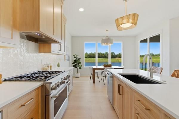 Photo 13 of 57 - 16055 Eisenhower Road, Leavenworth, KS 66048