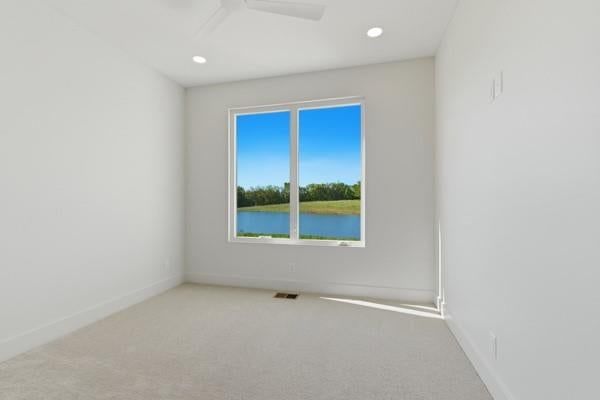 Photo 36 of 57 - 16055 Eisenhower Road, Leavenworth, KS 66048