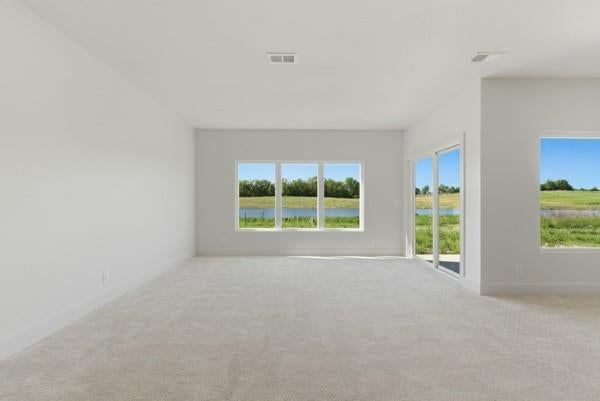 Photo 45 of 57 - 16055 Eisenhower Road, Leavenworth, KS 66048