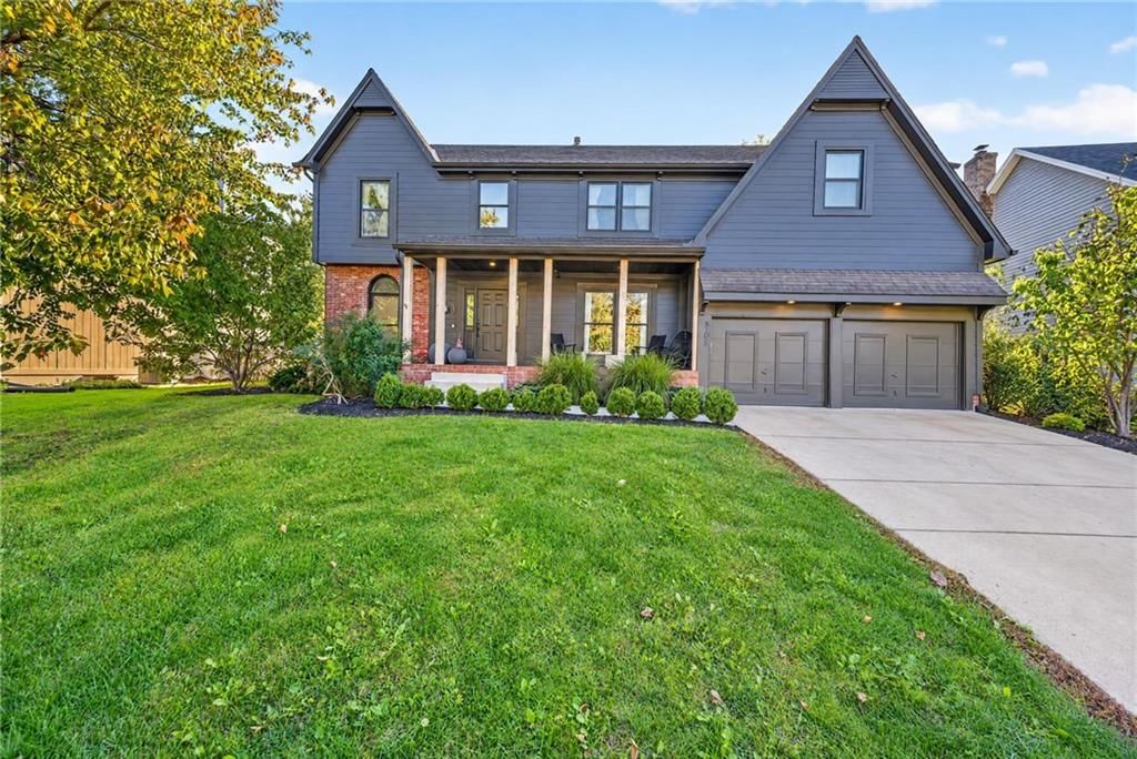 8205 W 153rd Street, Overland Park, KS