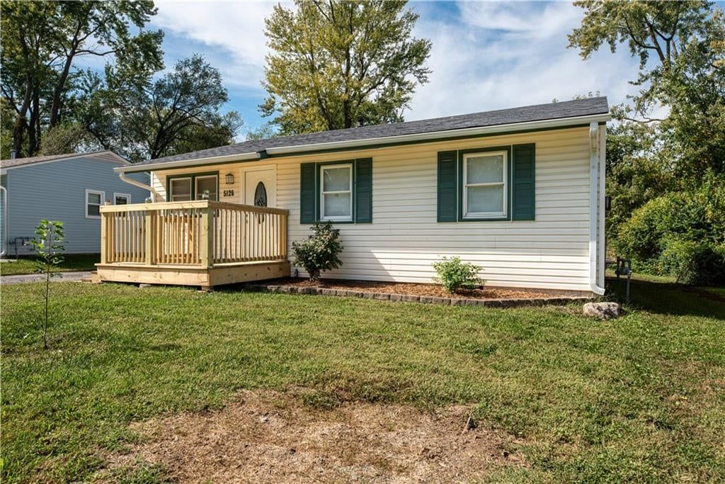 5126 N Corrington Avenue, Kansas City, MO: listing photo 2