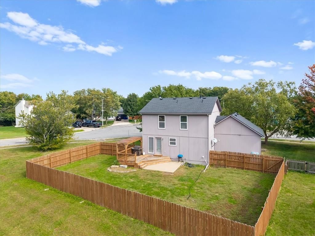 Photo 34 of 42 - 416 N Hickory Street, Gardner, KS 66030