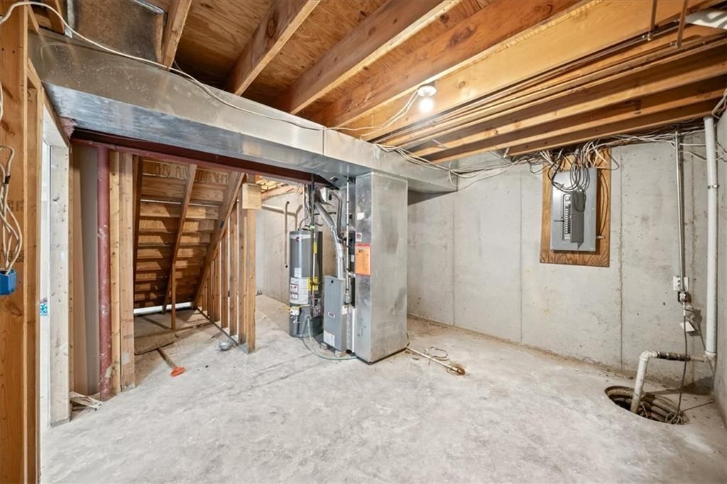 Photo 28 of 42 - 416 N Hickory Street, Gardner, KS 66030