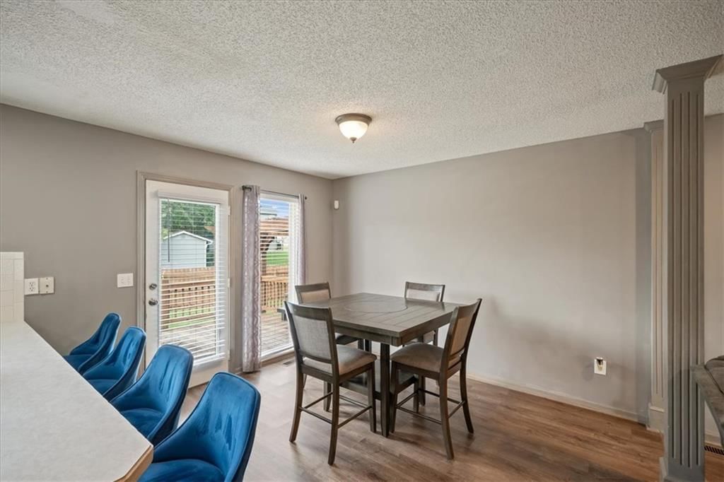 Photo 9 of 42 - 416 N Hickory Street, Gardner, KS 66030