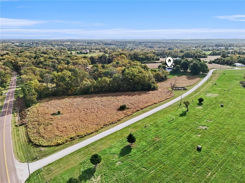 Photo 33 of 36 - 24909 E Blue Mills Road, Independence, MO 64058