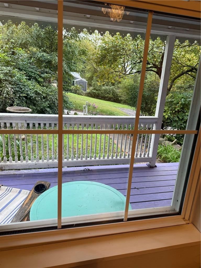 6 W 12th Street, Parkville, MO: listing photo 2