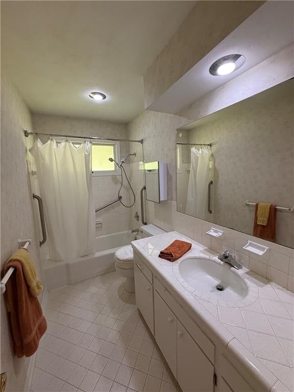 Photo 10 of 12 - 4100 W 100th Terrace, Overland Park, KS 66207