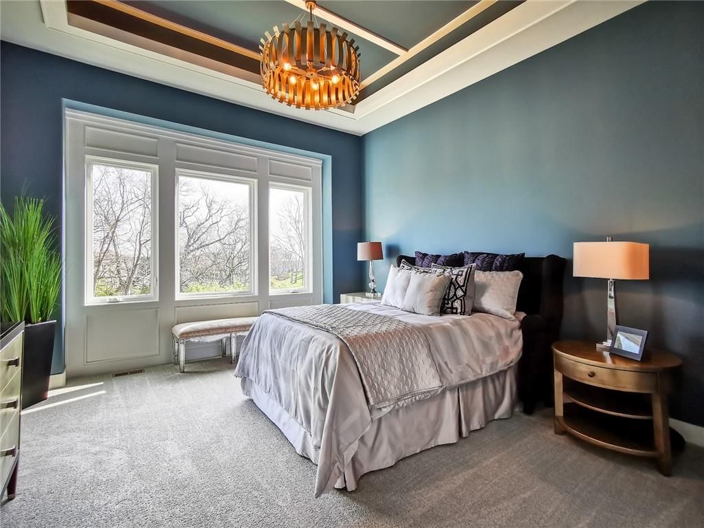 Carpet at 10514 N Olive Court, Kansas City, MO 64155