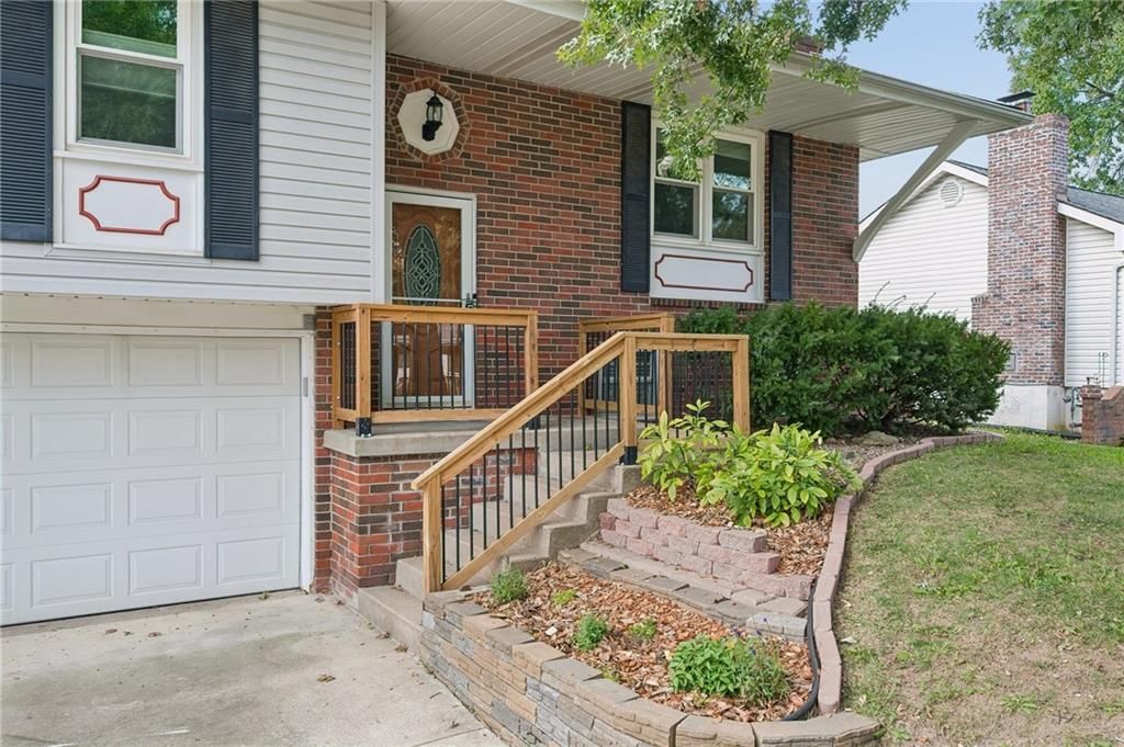7 NE 80th Street, Kansas City, MO: listing photo 3