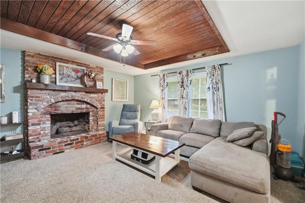 Photo 8 of 43 - 7415 NW 80th Terrace, Kansas City, MO 64152