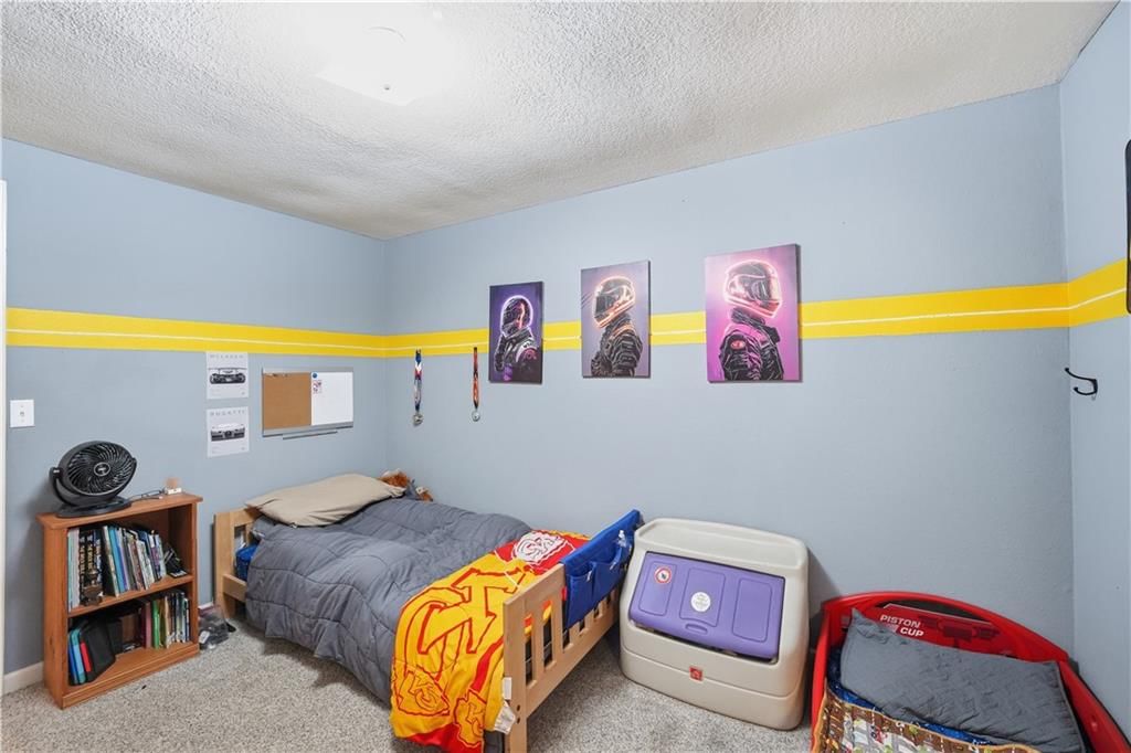 Photo 18 of 43 - 7415 NW 80th Terrace, Kansas City, MO 64152
