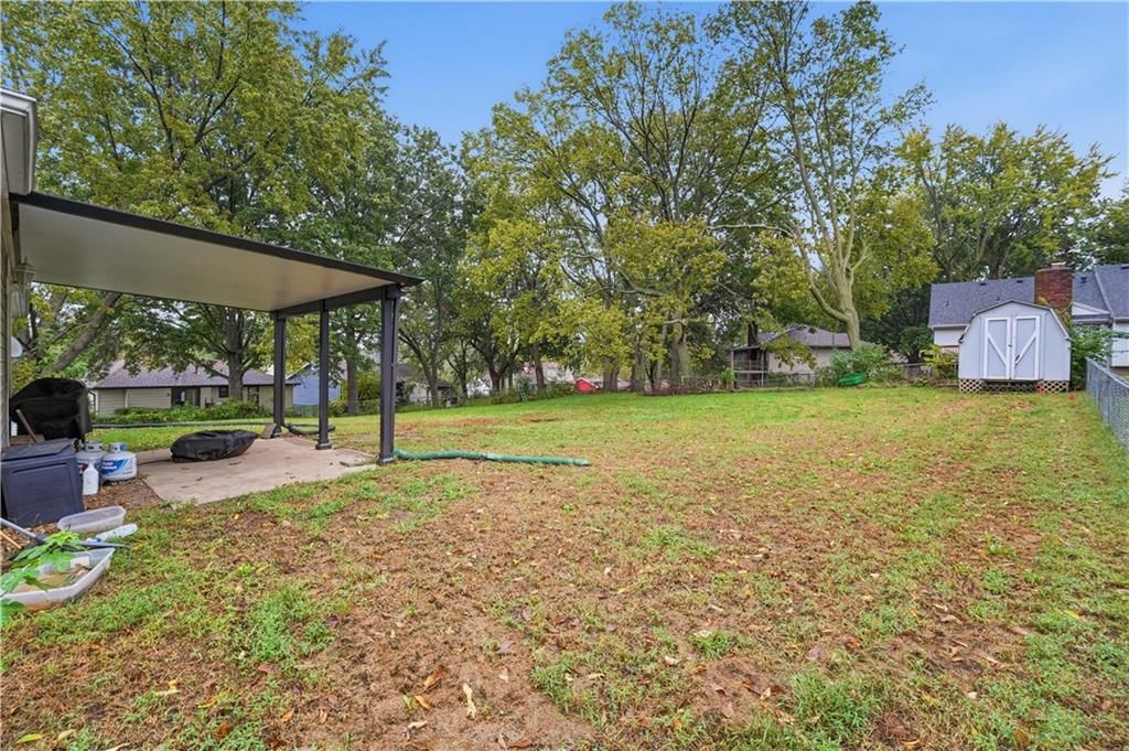 Photo 37 of 43 - 7415 NW 80th Terrace, Kansas City, MO 64152
