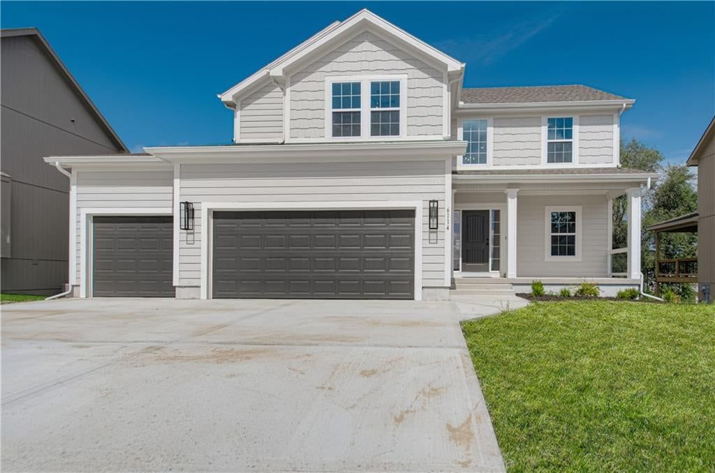 1105 Halle Drive, Kearney, MO