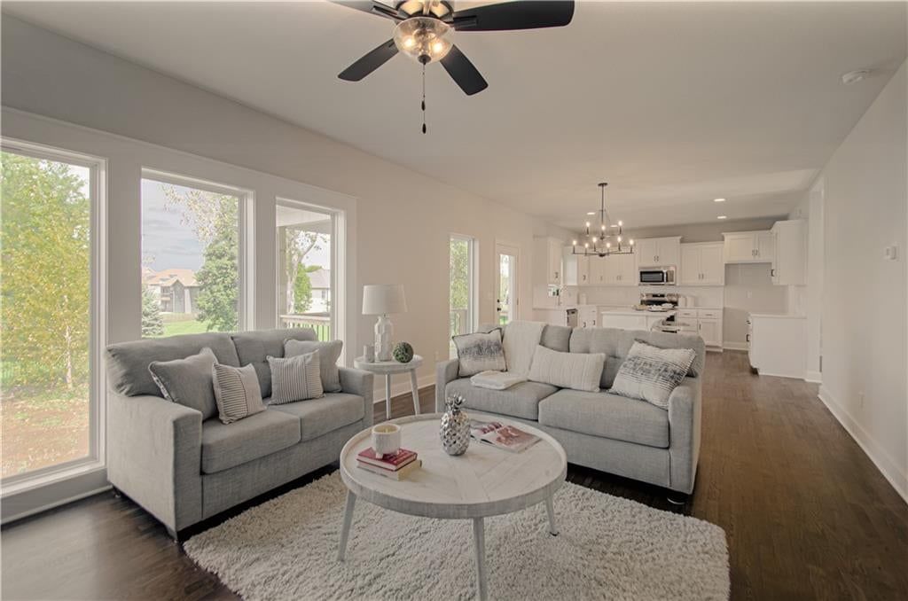 Photo 9 of 29 - 1105 Halle Drive, Kearney, MO 64060