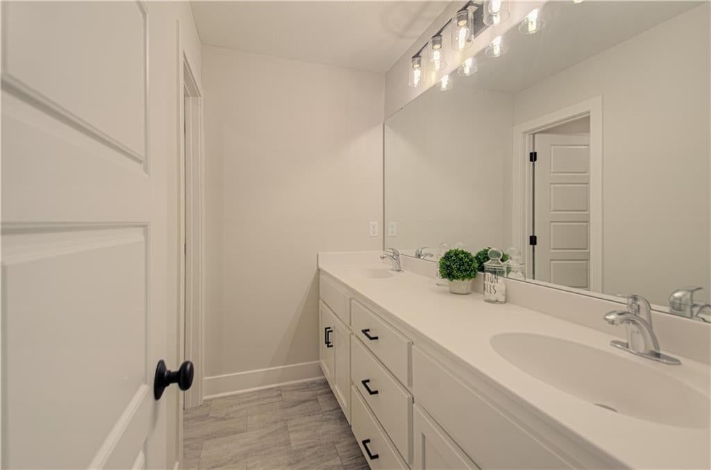 Photo 24 of 29 - 1105 Halle Drive, Kearney, MO 64060
