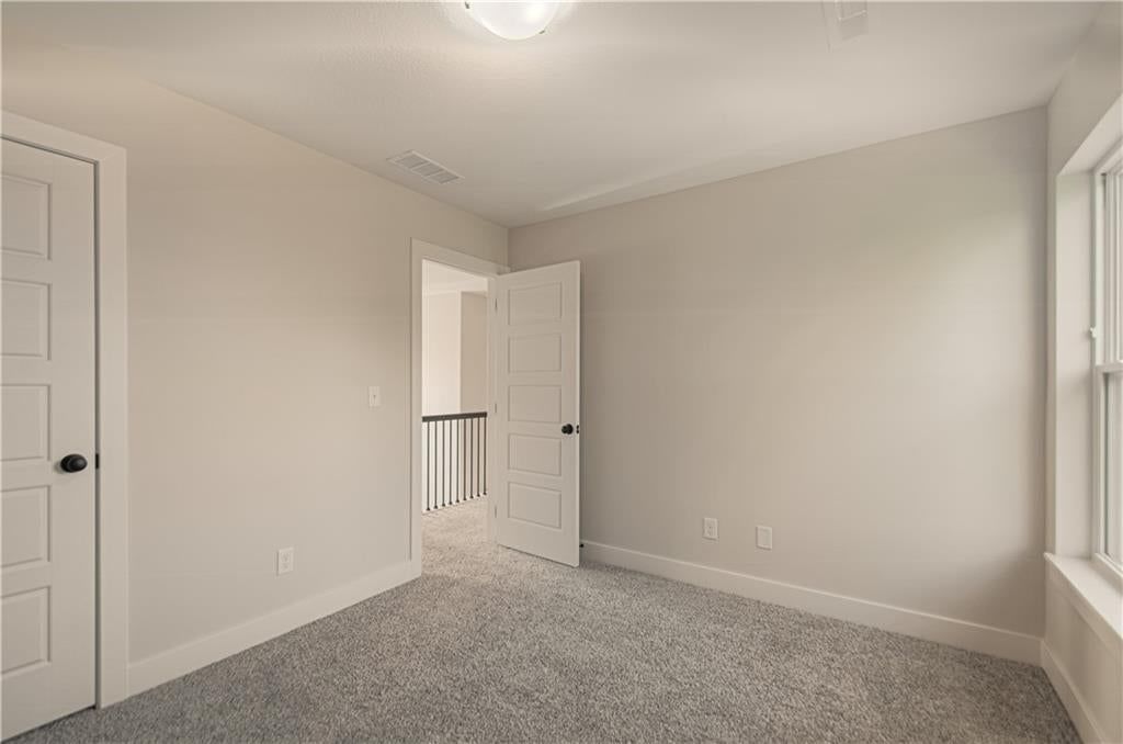 Photo 29 of 29 - 1105 Halle Drive, Kearney, MO 64060