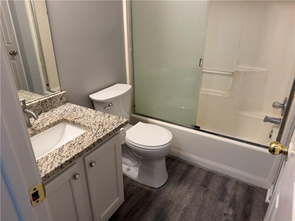 Photo 7 of 19 - 1700 W Walnut Street, Independence, MO 64050
