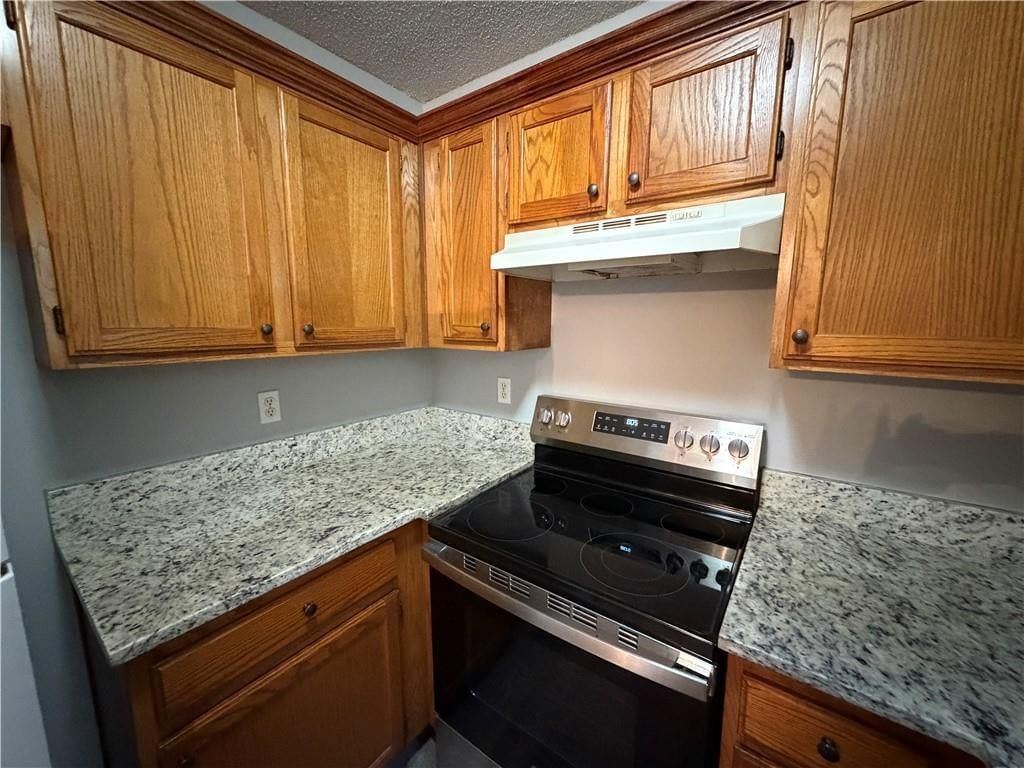 Photo 13 of 19 - 1700 W Walnut Street, Independence, MO 64050