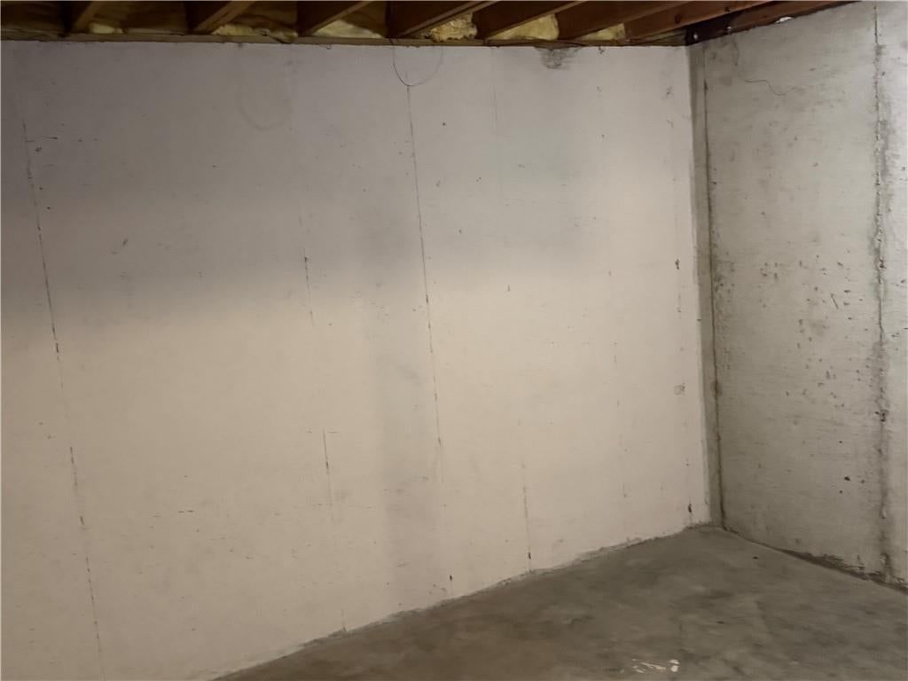 Photo 16 of 19 - 1700 W Walnut Street, Independence, MO 64050