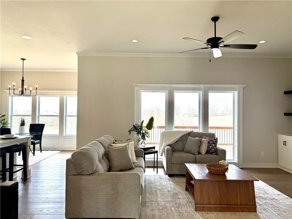 9913 N Manning Avenue, Kansas City, MO: listing photo 3