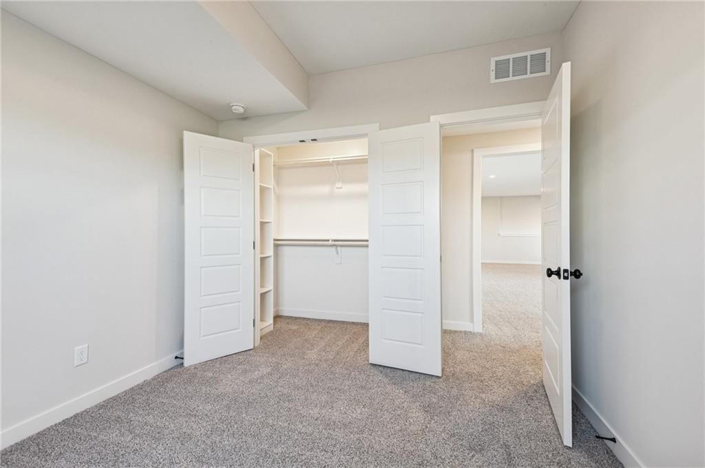 Photo 42 of 45 - 9913 N Manning Avenue, Kansas City, MO 64157