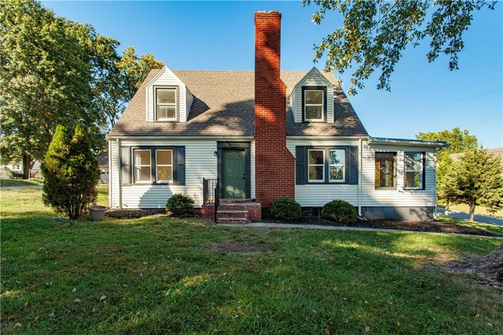 222 NE 43rd Street, Kansas City, MO