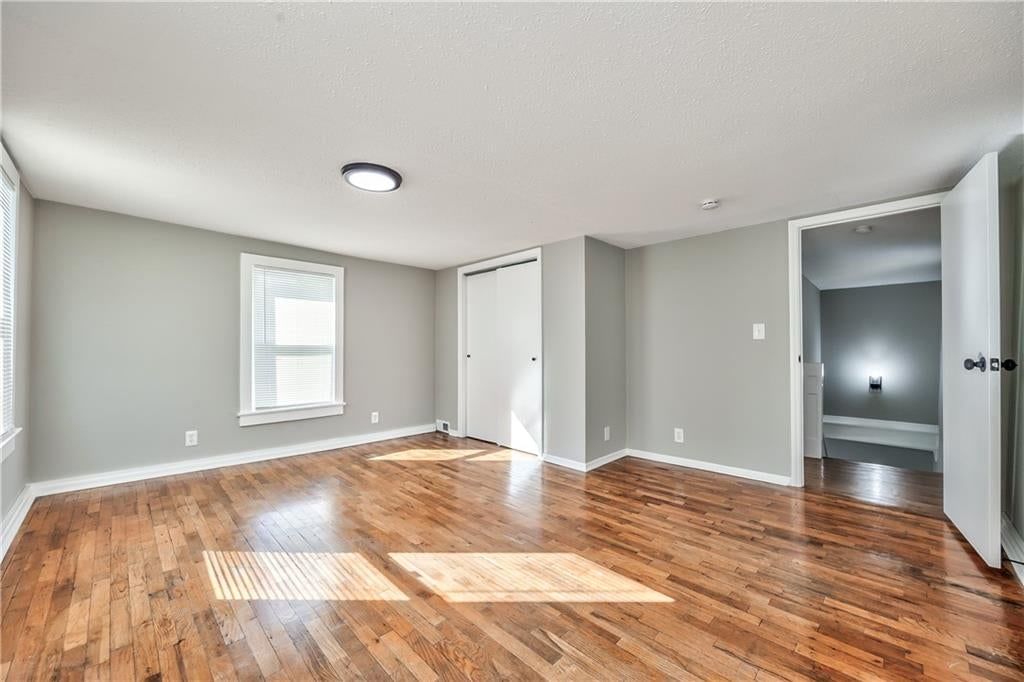 Photo 16 of 24 - 903 N 12th Street, Leavenworth, KS 66048