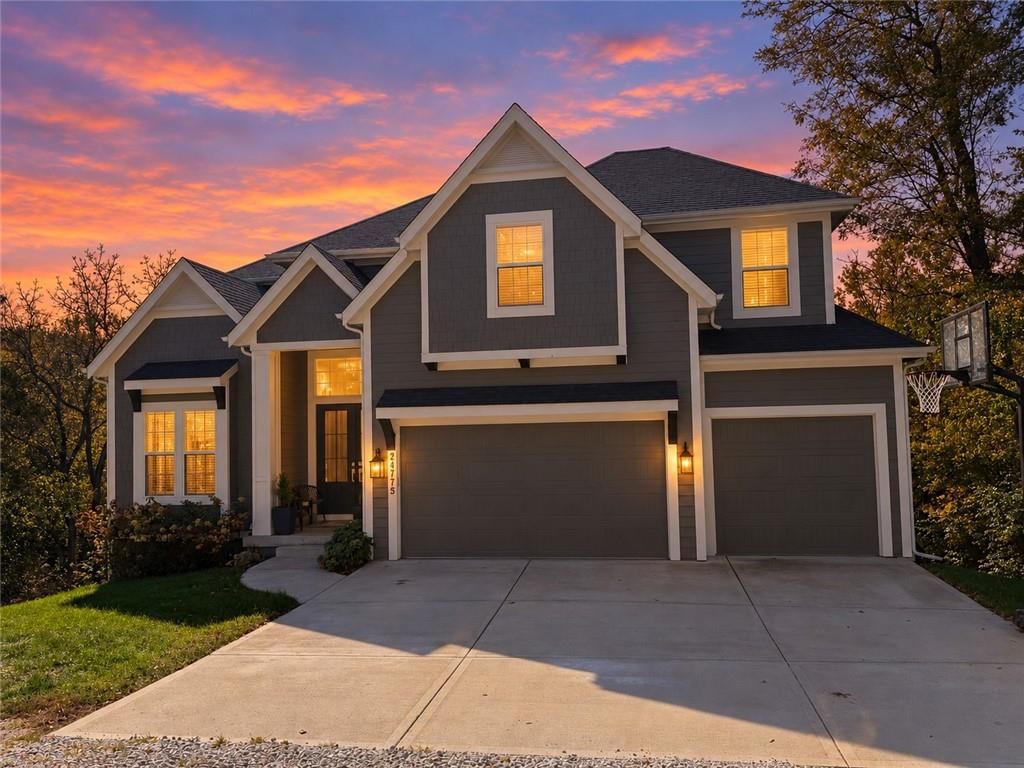 24775 W 133rd Terrace, Olathe, KS