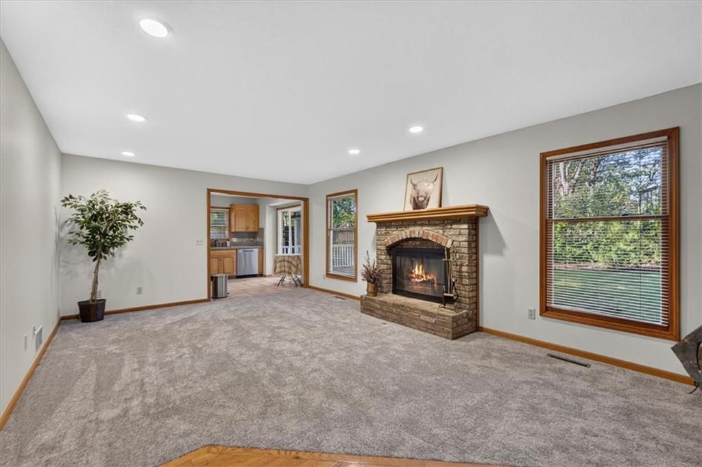 Photo 21 of 55 - 10228 Caenen Drive, Lenexa, KS 66215