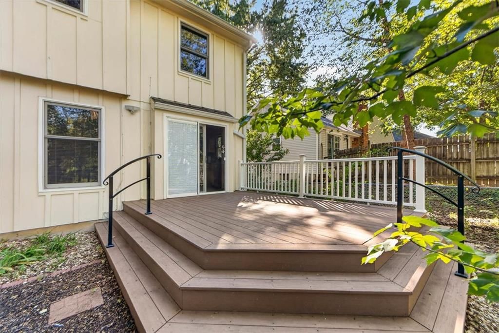 Photo 53 of 55 - 10228 Caenen Drive, Lenexa, KS 66215