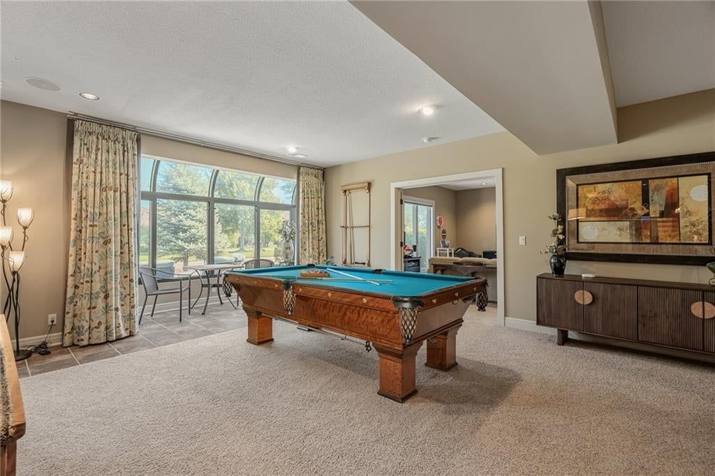 Photo 37 of 67 - 8959 Chestnut Street, Lenexa, KS 66220