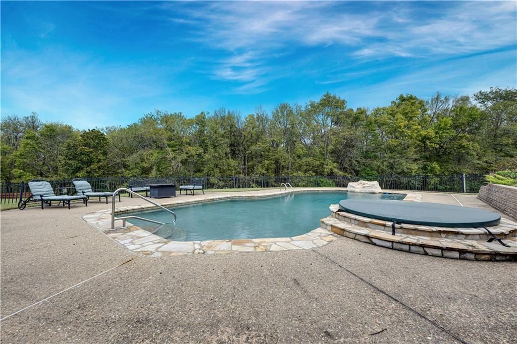 Photo 72 of 90 - 4450 W 188th Street, Stilwell, KS 66085