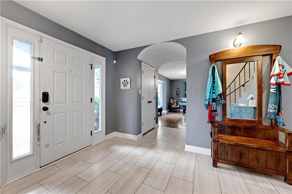 Photo 4 of 90 - 4450 W 188th Street, Stilwell, KS 66085