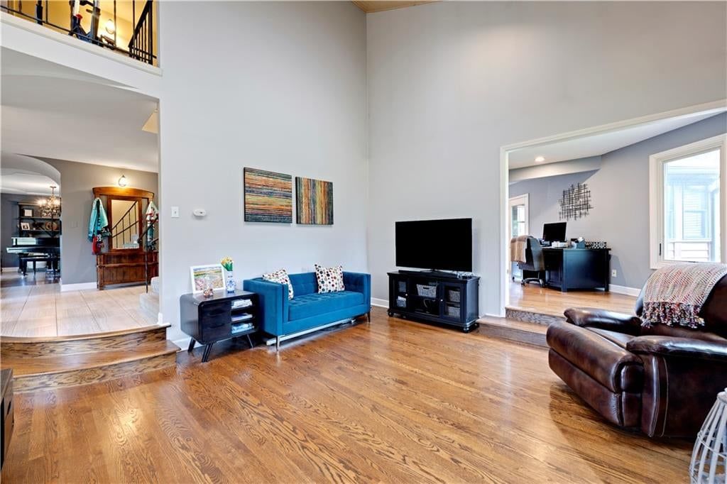 Photo 9 of 90 - 4450 W 188th Street, Stilwell, KS 66085