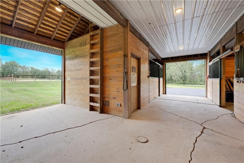 Photo 54 of 90 - 4450 W 188th Street, Stilwell, KS 66085