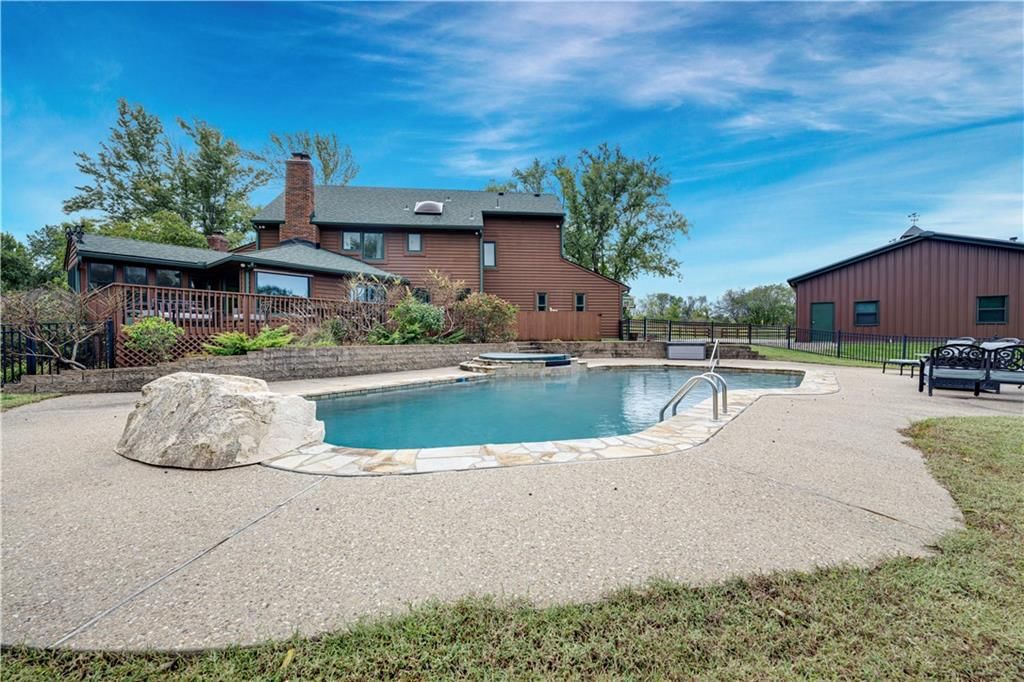Photo 73 of 90 - 4450 W 188th Street, Stilwell, KS 66085