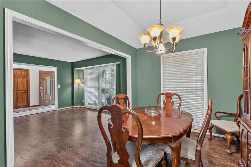 Statement lighting at 5348 W 102 Street, Overland Park, KS 66207