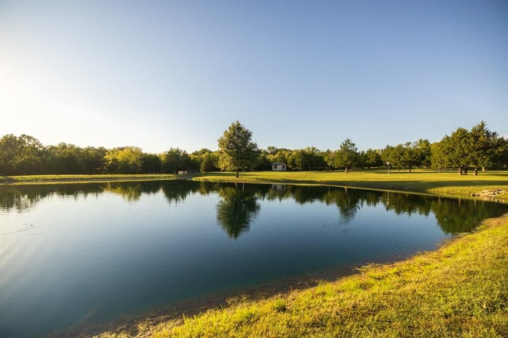 708 Poplar Ridge, Paola, KS: listing photo 3