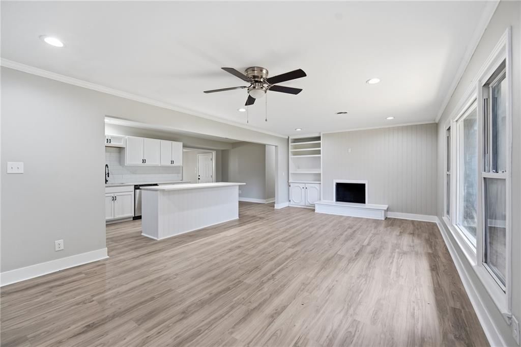Photo 8 of 60 - 4409 Ridgeway Avenue, Kansas City, MO 64133
