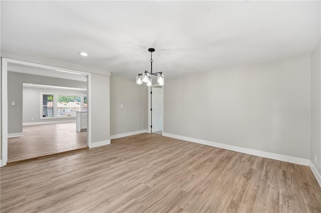 Photo 21 of 60 - 4409 Ridgeway Avenue, Kansas City, MO 64133