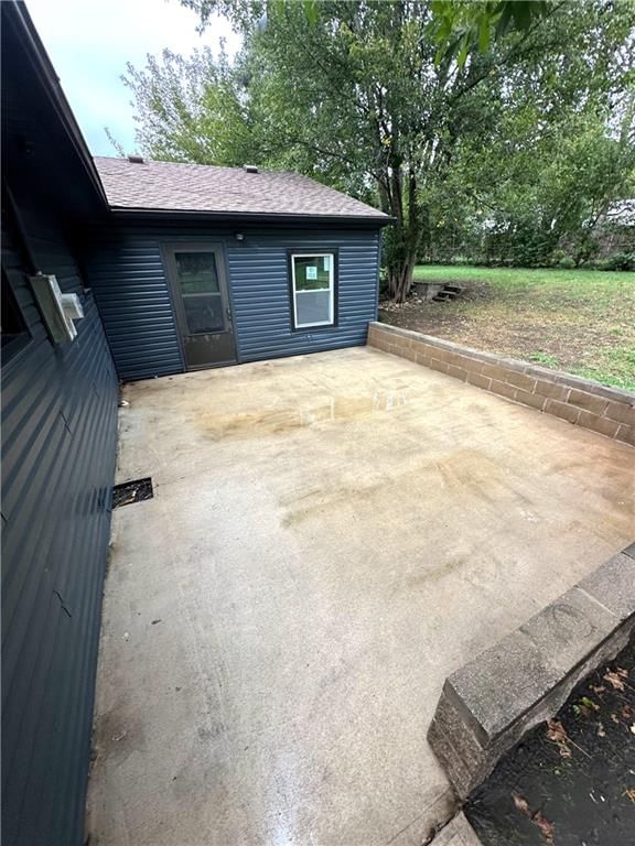 Photo 25 of 60 - 4409 Ridgeway Avenue, Kansas City, MO 64133