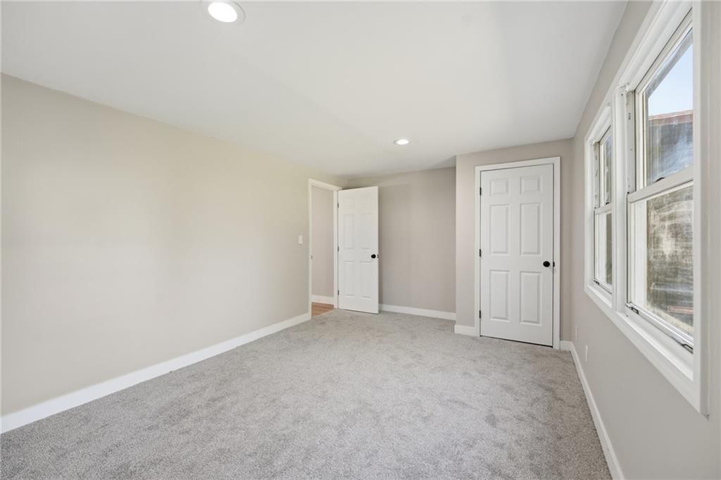 Photo 41 of 60 - 4409 Ridgeway Avenue, Kansas City, MO 64133
